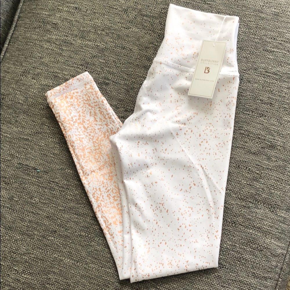 BuffBunny Rosé Leggings Limited Edition